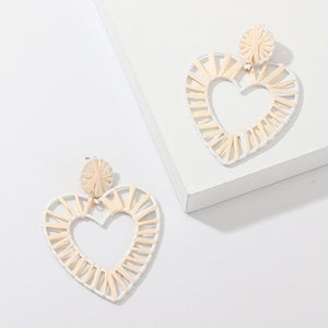 Chic Heart Raffia Earrings Holiday Earrings